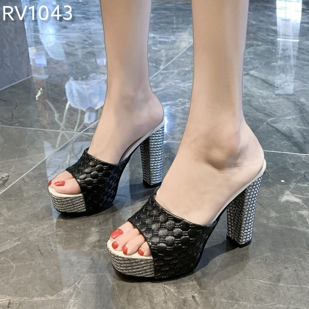 Box heel-STRV1043