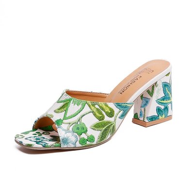 Box heel-STRV1223
