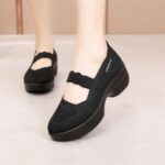 Women’s Old Beijing style mesh shoes, breathable, soft‑soled, Loafer-RV2442 - Image 4