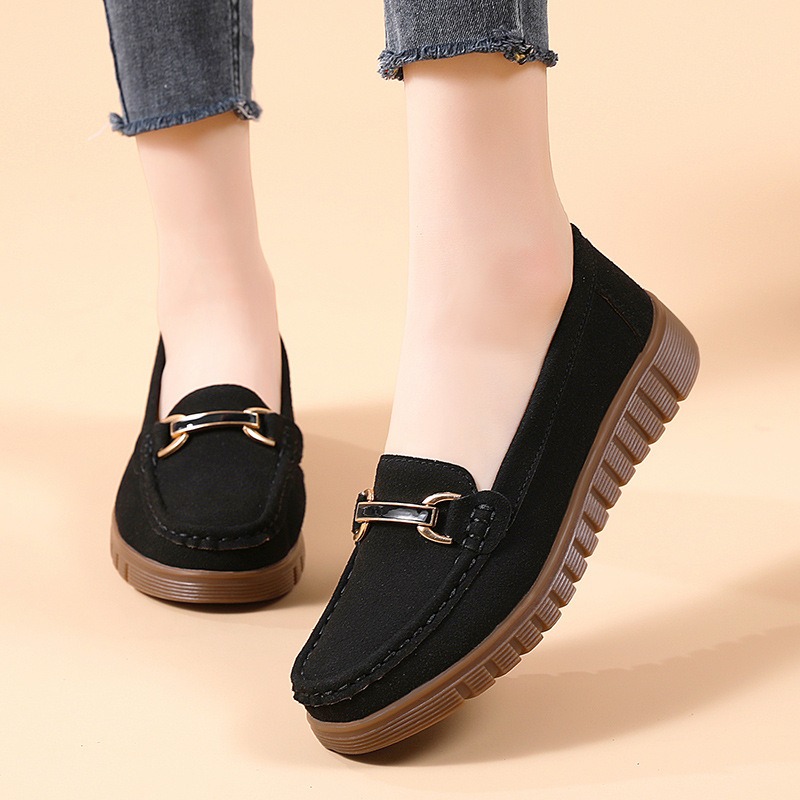 O1CN01d7T2B22GpMo7T2vm5_!!1670189064-0-cib Versatile Metal Buckle Casual Shoes, Canvas & Loafer – DS160 - Image 1